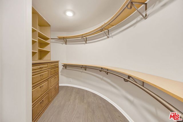 7019 E Seaside Walk, Long Beach, CA 90803