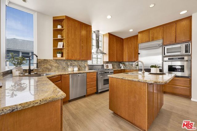 7019 E Seaside Walk, Long Beach, CA 90803