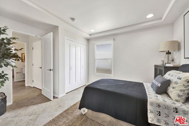 7019 E Seaside Walk, Long Beach, CA 90803