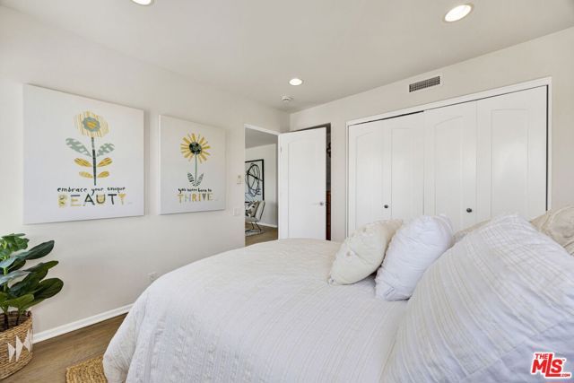 7019 E Seaside Walk, Long Beach, CA 90803