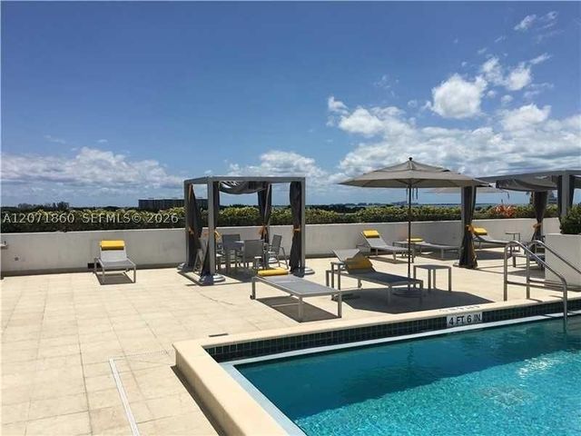 2740 SW 28th Ter 206, Miami, FL 33133