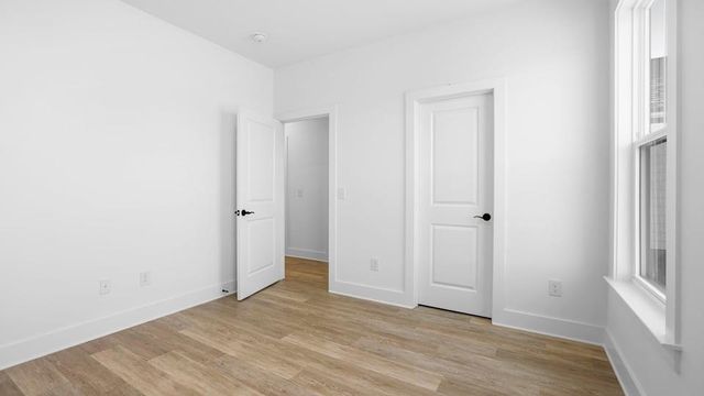 1513 Delhaven Court, Campobello, SC 29322