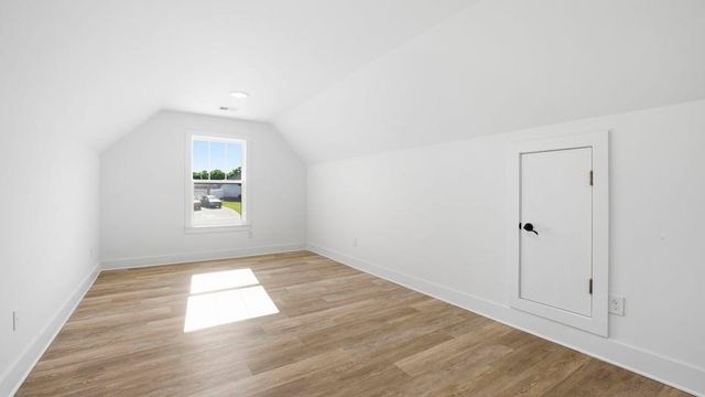 1513 Delhaven Court, Campobello, SC 29322