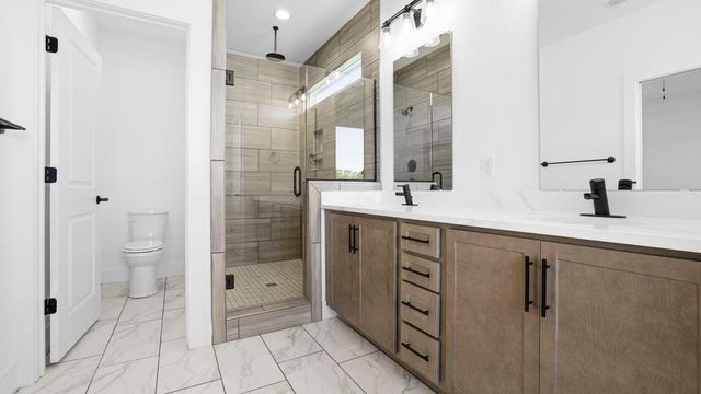1513 Delhaven Court, Campobello, SC 29322