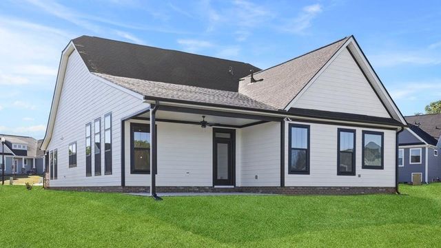 1513 Delhaven Court, Campobello, SC 29322