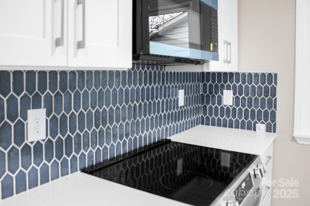 631 W Craighead Road, Charlotte, NC 28206