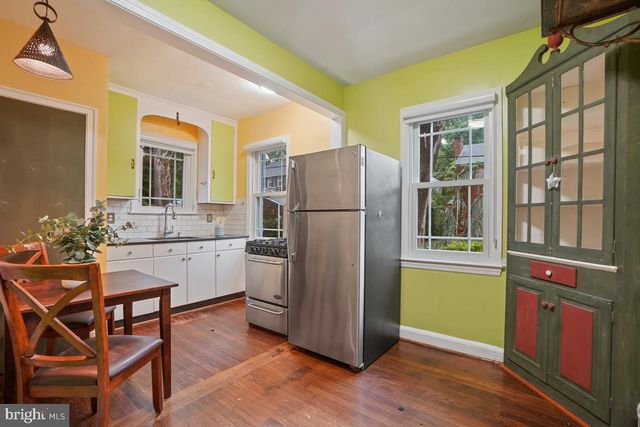 905 ERIE AVE, Takoma Park, MD 20912