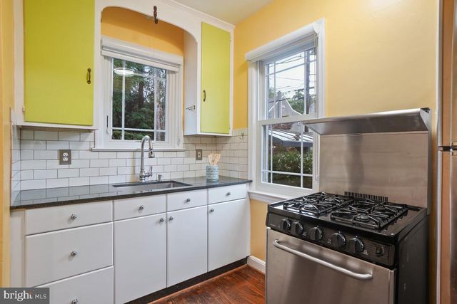 905 ERIE AVE, Takoma Park, MD 20912