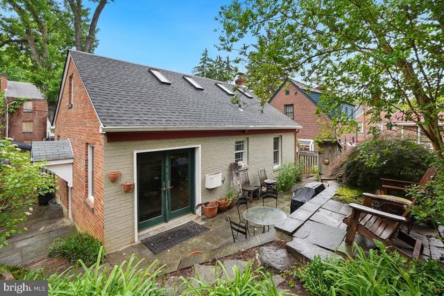 905 ERIE AVE, Takoma Park, MD 20912