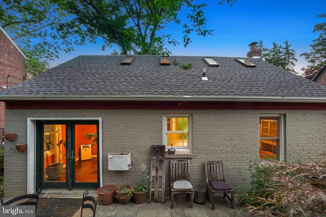 905 ERIE AVE, Takoma Park, MD 20912