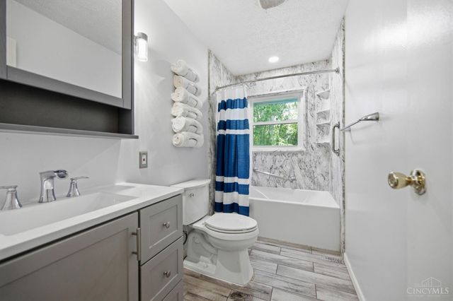 6360 Palmetto Drive, Fairfield, OH 45014