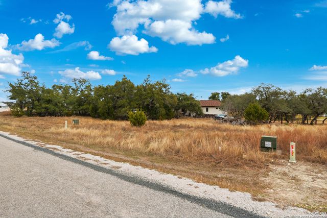 225 Levi English, Blanco, TX 78606
