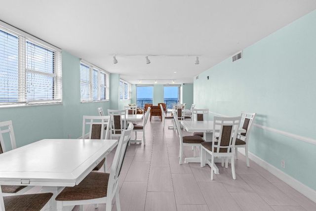 1237 Hillsboro Mile 101, Hillsboro Beach, FL 33062