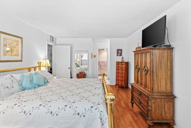 1237 Hillsboro Mile 101, Hillsboro Beach, FL 33062