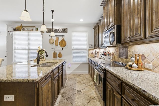 117 RETAMA RD, Boerne, TX 78006