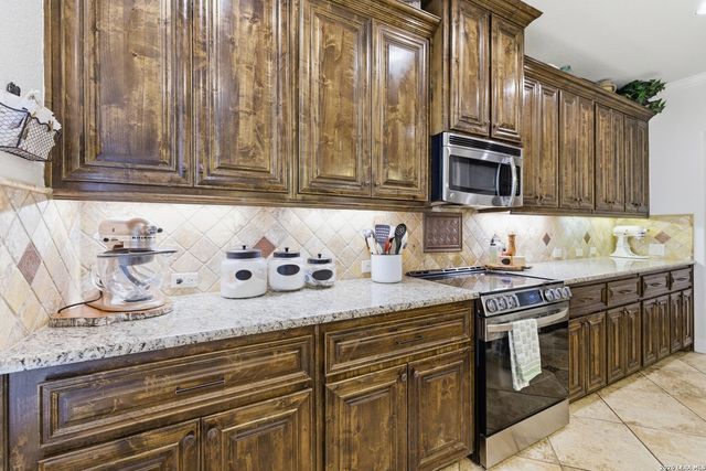 117 RETAMA RD, Boerne, TX 78006