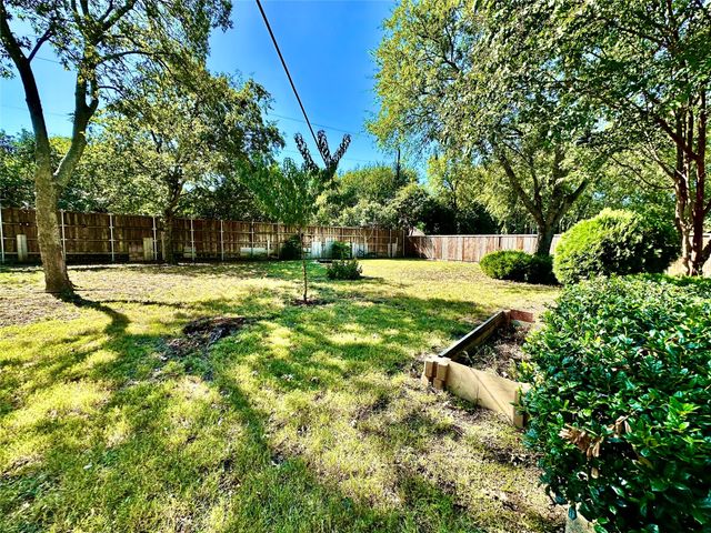 6632 Winding Rose Trail, Dallas, TX 75252