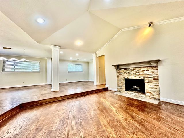 6632 Winding Rose Trail, Dallas, TX 75252