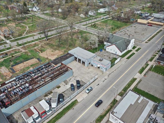 20011 John R Street, Detroit, MI 48203