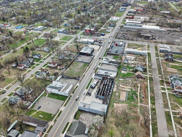 20011 John R Street, Detroit, MI 48203