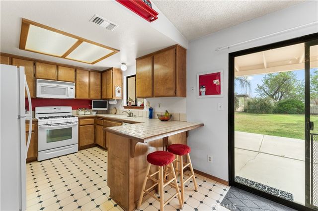 41038 171st E, Lancaster, CA 93535