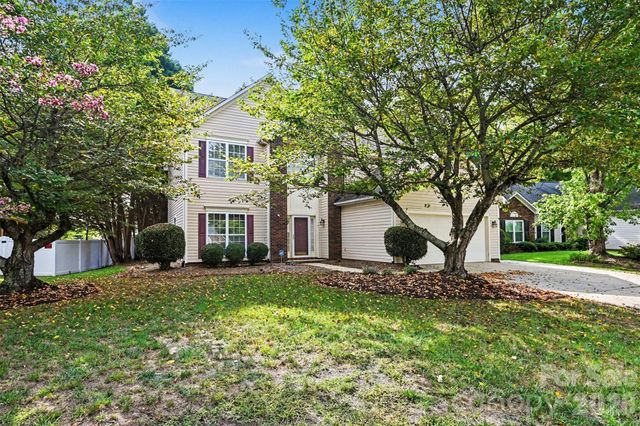 5839 NW BROOKSTONE Drive NW, Concord, NC 28027