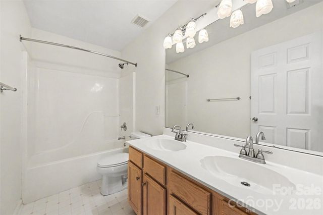 5839 NW BROOKSTONE Drive NW, Concord, NC 28027