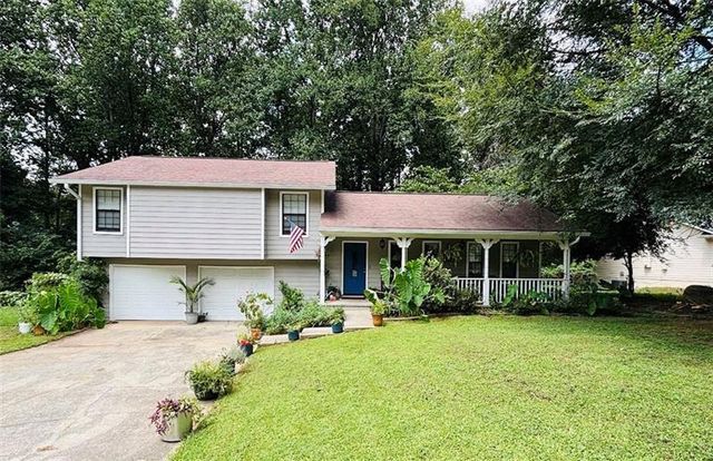 419 Creekside Lane, Woodstock, GA 30188