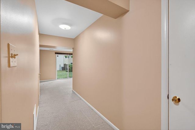 2890 SCHOOLHOUSE CIR, Silver Spring, MD 20902