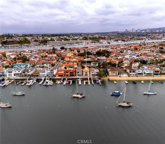 339 Via Lido Soud, Newport Beach, CA 92663