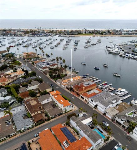 339 Via Lido Soud, Newport Beach, CA 92663