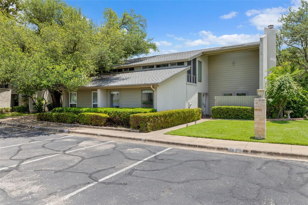 100 Lido CIR B-1, Lakeway, TX 78734