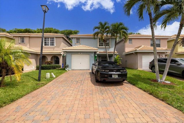 3367 COMMODORE Court, West Palm Beach, FL 33411