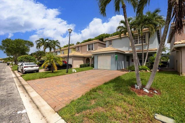 3367 COMMODORE Court, West Palm Beach, FL 33411