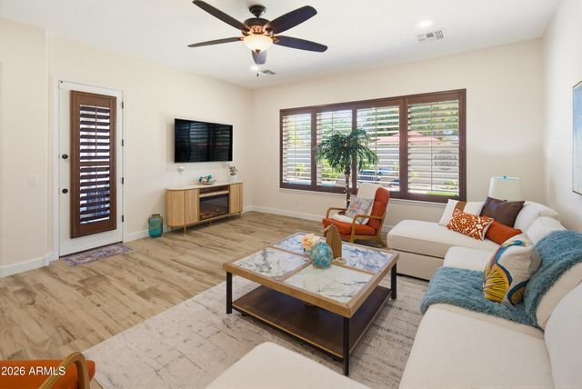 15817 W BONITOS Drive, Goodyear, AZ 85395