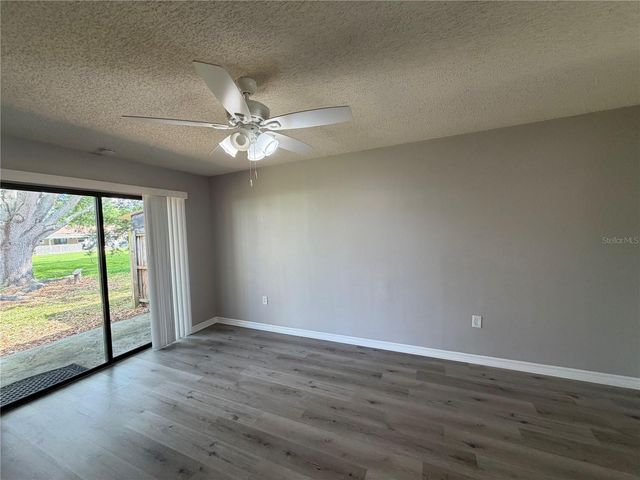 19 COLUMBIA AVENUE, St Cloud, FL 34769