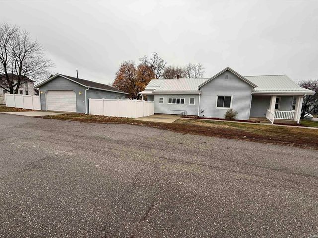 251 W 10th Street, Peru, IN 46970