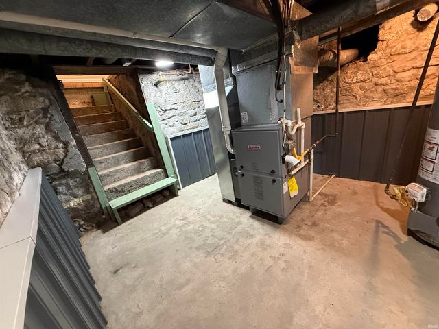 251 W 10th Street, Peru, IN 46970