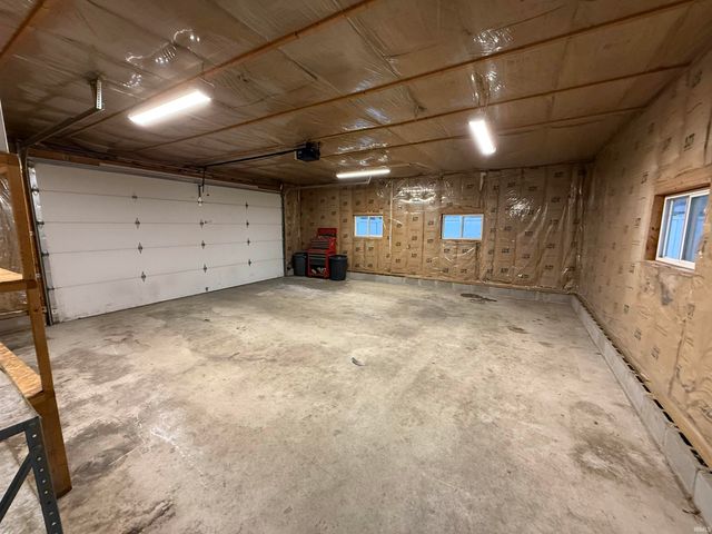 251 W 10th Street, Peru, IN 46970