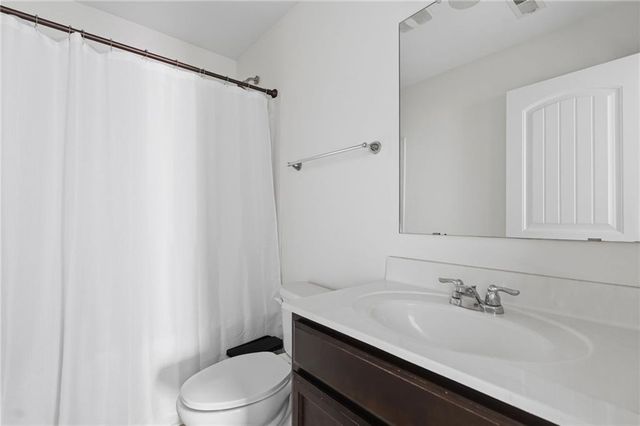 565 Dasheill Lane, Atlanta, GA 30349