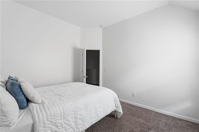 565 Dasheill Lane, Atlanta, GA 30349