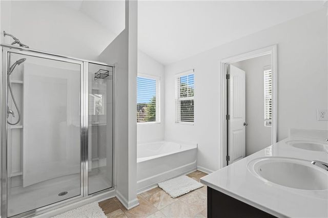 565 Dasheill Lane, Atlanta, GA 30349