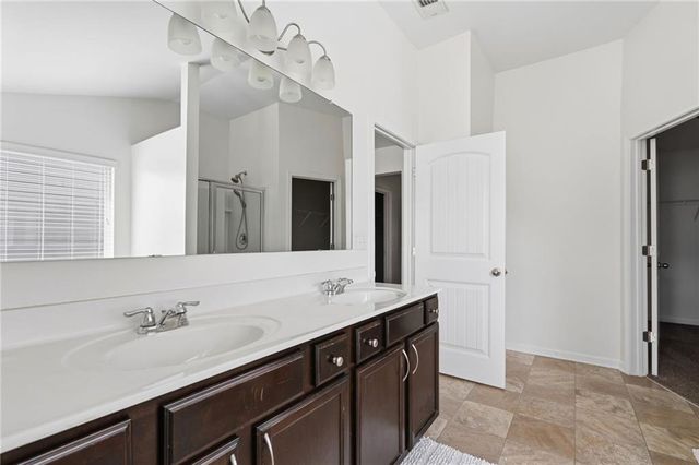 565 Dasheill Lane, Atlanta, GA 30349