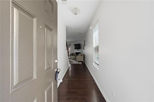 565 Dasheill Lane, Atlanta, GA 30349