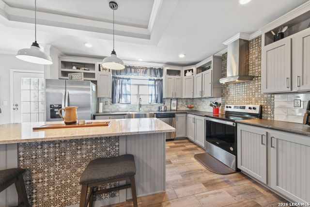 175 Ranch Country, La Vernia, TX 78121