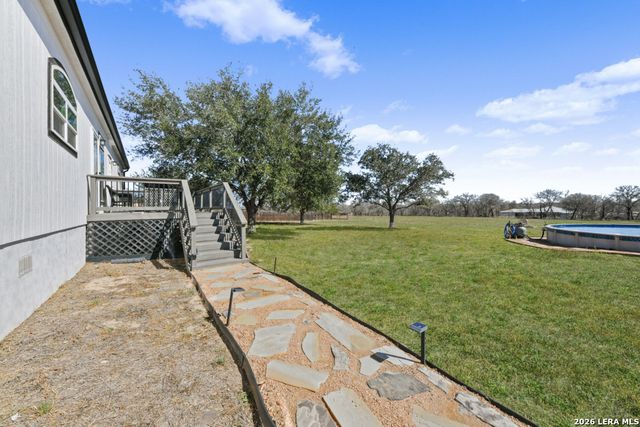 175 Ranch Country, La Vernia, TX 78121