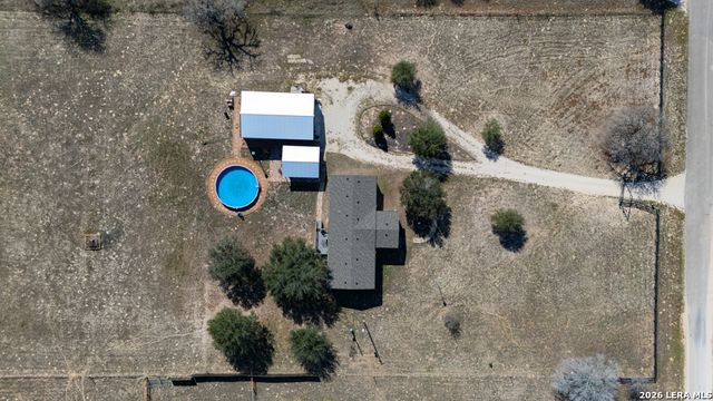 175 Ranch Country, La Vernia, TX 78121