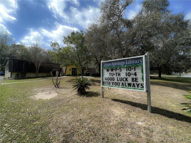 1512 E Carson Road, Dunnellon, FL 34434