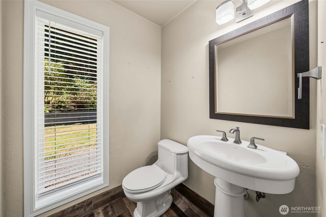 4325 270th Avenue NE, Redmond, WA 98053