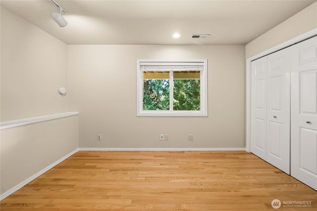 4325 270th Avenue NE, Redmond, WA 98053